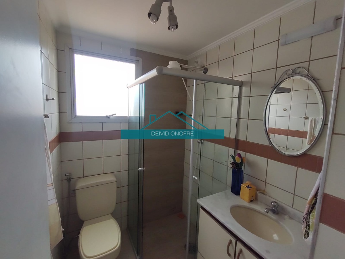 Apartamento à venda com 2 quartos, 67m² - Foto 2