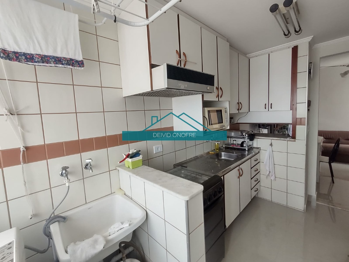 Apartamento à venda com 2 quartos, 67m² - Foto 6