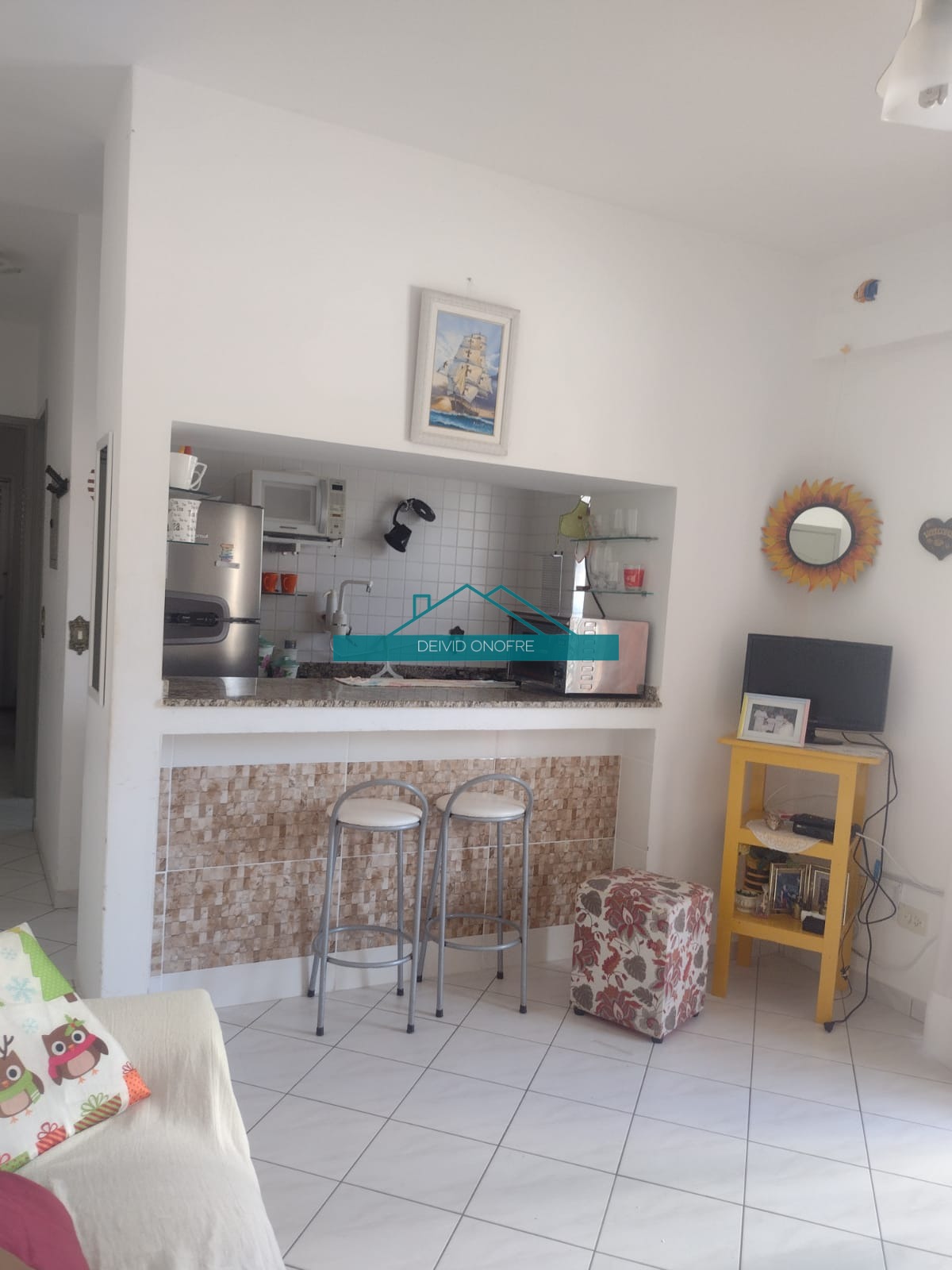 Apartamento à venda com 1 quarto, 45m² - Foto 2