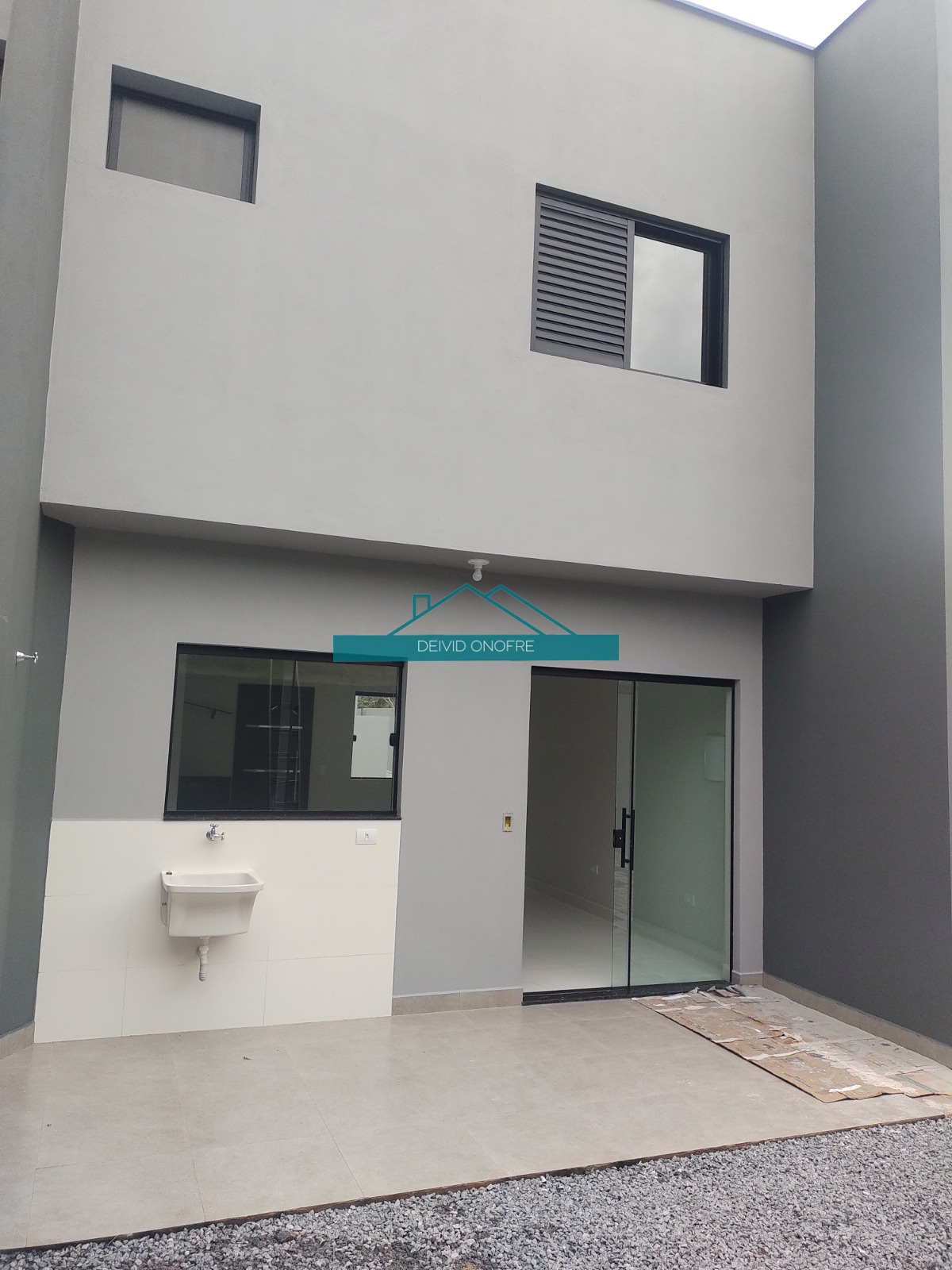 Sobrado à venda com 2 quartos, 85m² - Foto 1