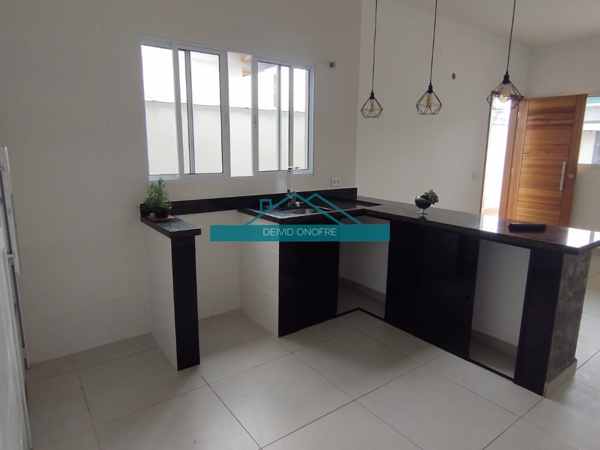 Casa para alugar com 2 quartos, 70m² - Foto 13